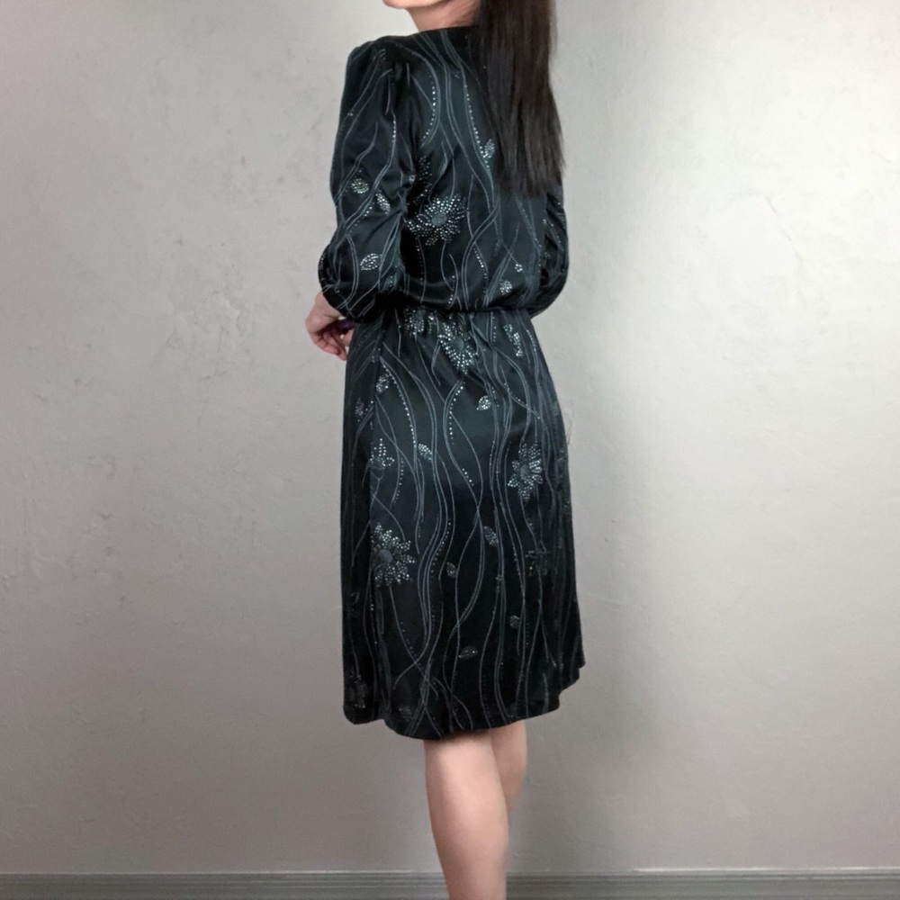 Vintage 1960s Black and Silver Cowl Neck Dress - Picture 5 of 9